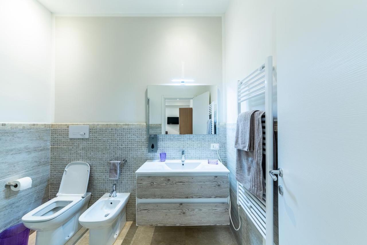 La Promenade Rooms & Suites 奧爾比亞 外观 照片