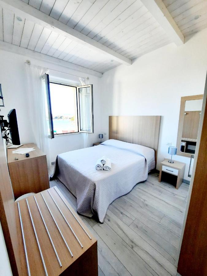 La Promenade Rooms & Suites 奧爾比亞 外观 照片