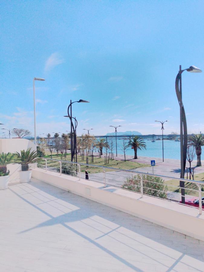 La Promenade Rooms & Suites 奧爾比亞 外观 照片